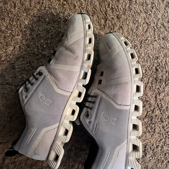 Woemns Athletic Shoes - Picture 2 of 2